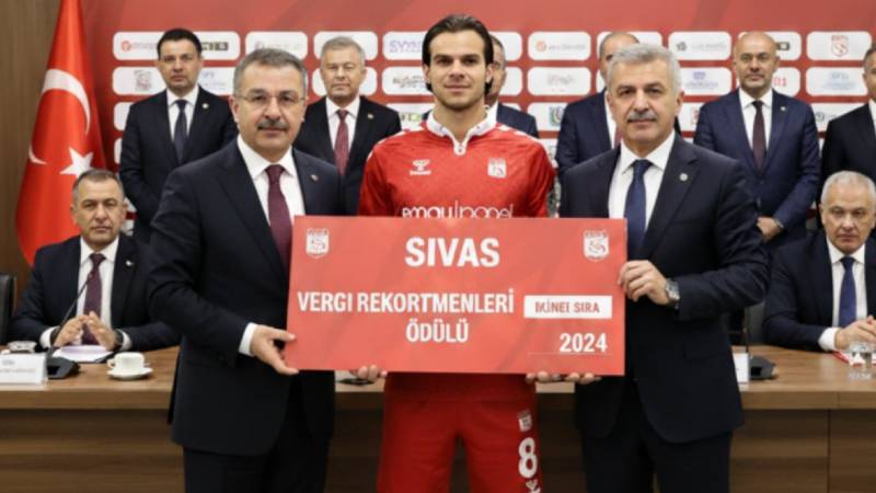 Sivasspor ve Konyaspor’un futbolcuları vergi rekortmenleri listesinde