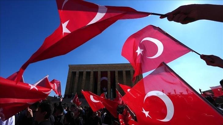 Cumhuriyet coşkusu yaklaşıyor: 29 Ekim’de resmi tatil, 28 Ekim yarım gün