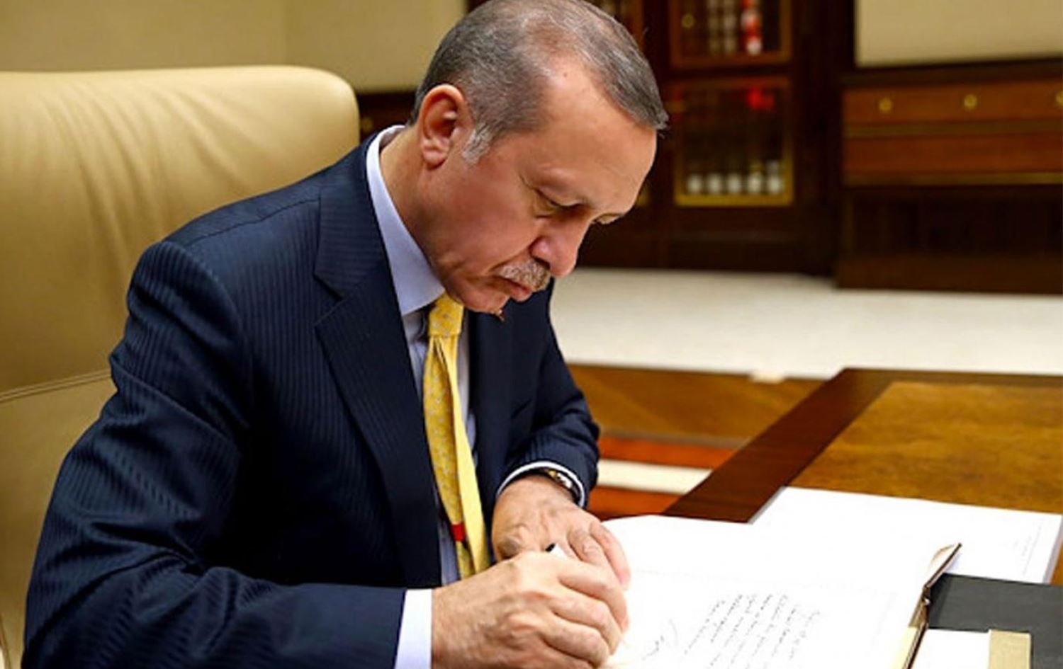 FLAŞ GELİŞME: 1999 ve 2008 sonrası sigortalılar için emeklilik değişti! Yeni formül duyuruldu!