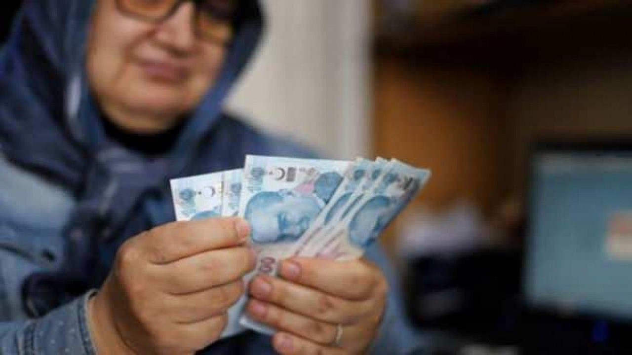 SSK Bağkur Emekli Sandığı Emeklisine Müjdeler! 100.000 TL Ödeme O banka tarafından IBAN numaranıza yatacak