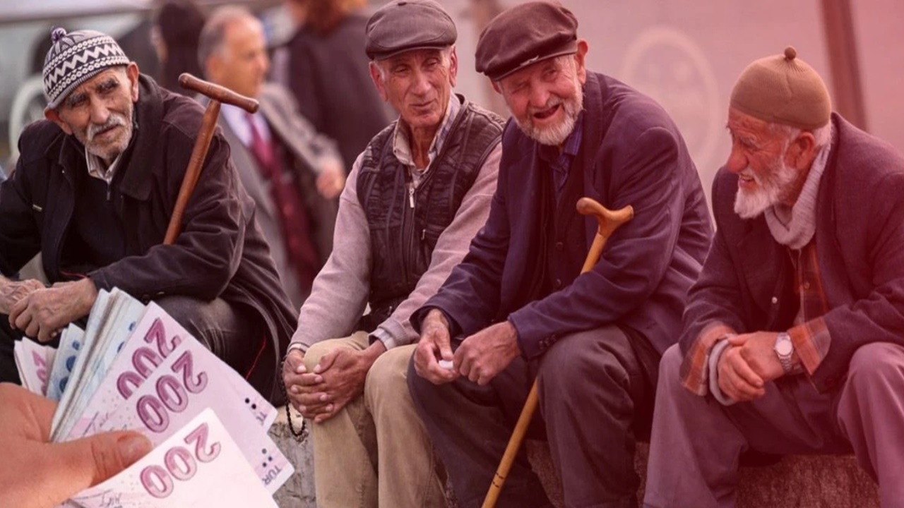 SICAK SON DAKİKA! Emekli Maaşlarında 2026 Ocak Zammı İçin İlk Tablo Netleşti! 3 Aylık Maaş Zammı Ne Kadar?