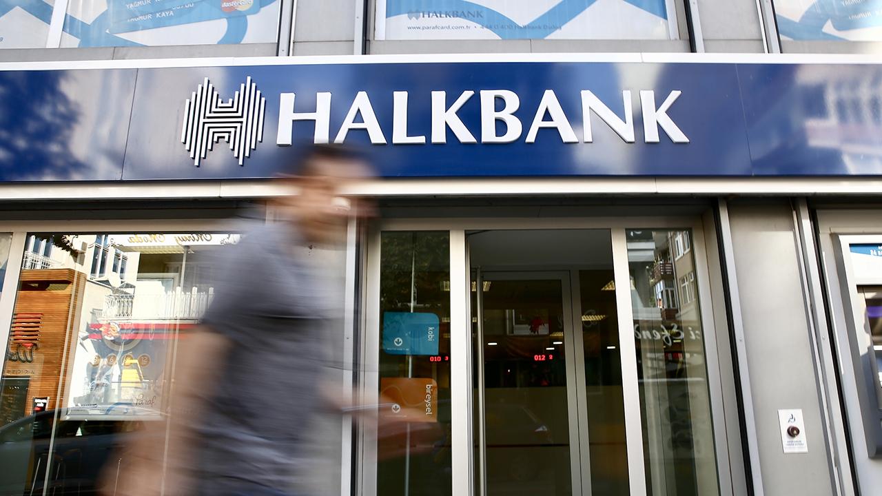 Halkbank emekli promosyonlar güncellendi! Teklifler için bankaya gidin!