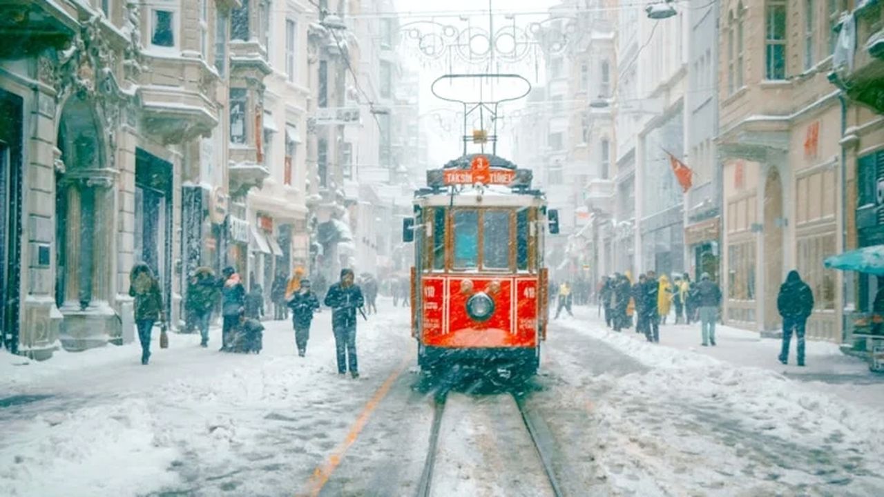 İstanbul’a kar müjdesi! Soğuk hava geliyor, kar aylarca sürecek